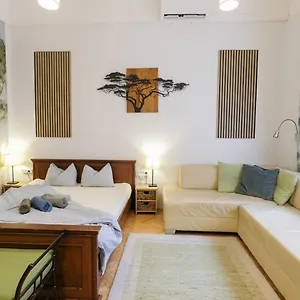 Hostel Acacia, Budapeszt