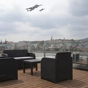 Oda ve Kahvaltı Parliament Penthouse Boutique, Budapeşte